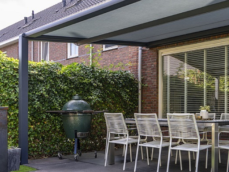 Verandazonwering V642 Tumba pergola pergolazonwering resize