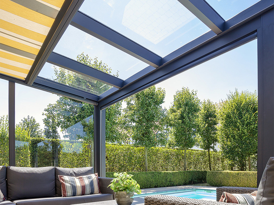 Overkapping met verandazonwering