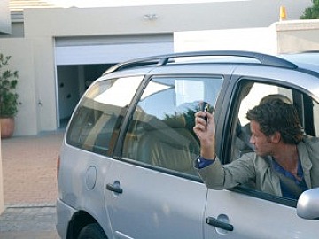 Automatische sectionaalpoort porte de garage