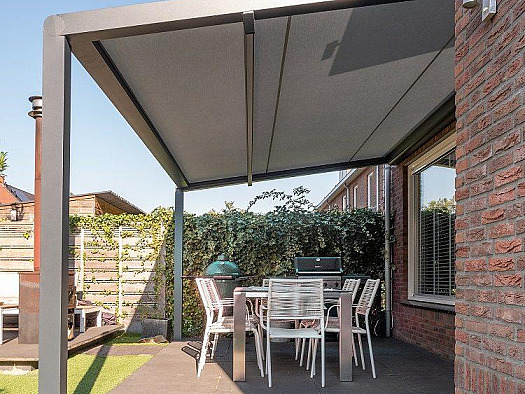 Découvrez les avantages d'une protection solaire pergola pour votre terrasse
