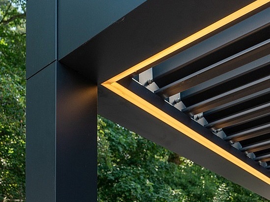 Lamellendak pergola bioclimatique sur mesure